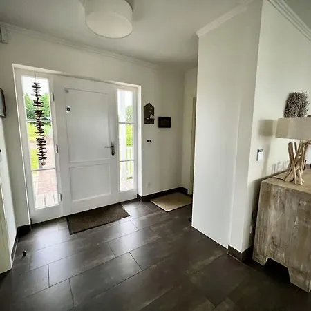 House In With 1 Bedroom * Olpenitz