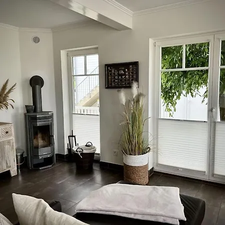 Hébergement de vacances House In With 1 Bedroom Olpenitz