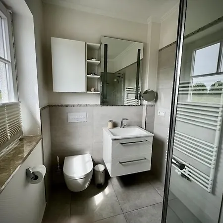 House In With 1 Bedroom Holiday home *